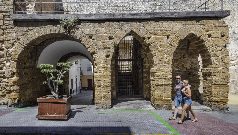 Ruta el cádiz medieval y las puertas de tierra