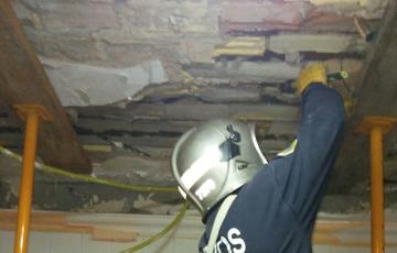 noticias cadiz 1.DERRUMBE TECHO S. FDO.. 14.10.18..jpg