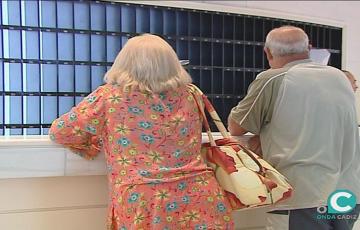 noticias cadiz clientes hotel caleta.jpg