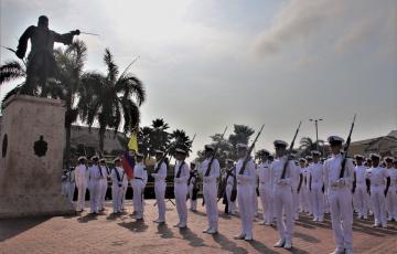 noticias cadiz homenaje elcano a blas de lezo en cartagena.jpg