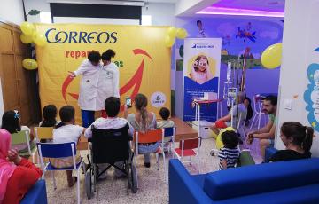 noticias Cadiz Correos Reparte Sonrisas (1).jpg