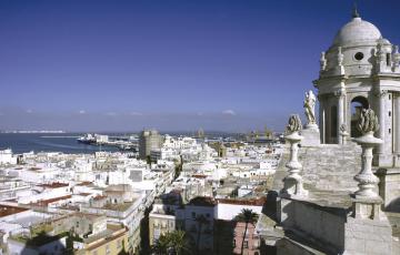 072 CATEDRAL Y SKYLINE.jpg
