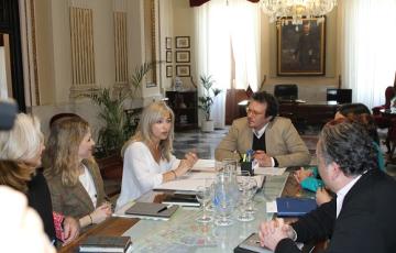 noticias cadiz Reunión Alcalde Cádiz - Consejera Cultura 9_0.jpg