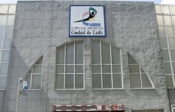 Fachada-lateral-pabellon-Ciudad-Cadiz_0.jpg