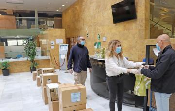 NOTICIAS CADIZ REPARTO MASCARILLAS.jpg