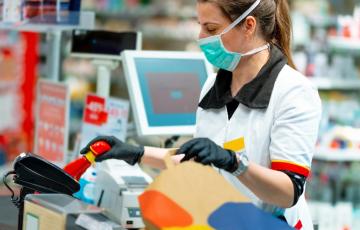 trabajadoras cajeras.jpg