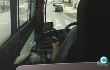 Uno de los viajeros grabó al conductor durante la infracción 