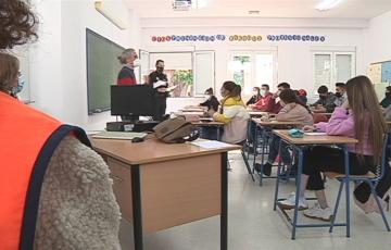 El Ayuntamiento lleva a los institutos formación y prevención contra la COVID-19