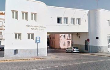 Asuntos Sociales buscará otro espacio en el que atender a las personas sin hogar