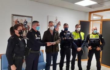 Reconocimiento a la policía local 