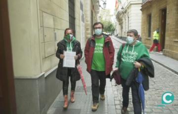 La Junta de Personal Docente antes de presentar el recurso en la Delegación de Educación de Cádiz