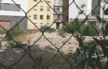 Solar de la avenida de la Constitución de 1812