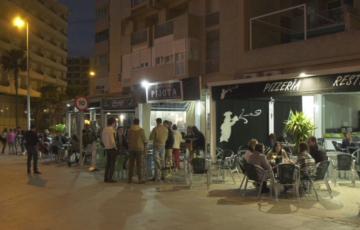 Los bares retrasan su cierre a las 22.30 horas 