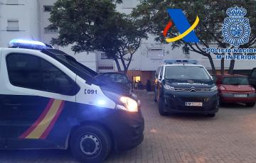 La Policía Nacional en uno de los registros