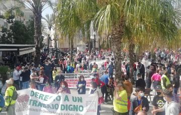 La Bahía confluye por la reindustrialización 