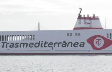 El Villa de Tazacorte atracado en el Muelle Marqués de Comilllas de Cádiz