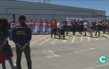 Momento de la concentración de los trabajadores de Airbus en el Bajo de la Cabezuela 