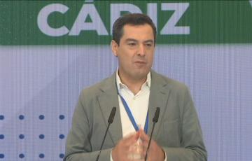 El presidente de la Junta, Juan Manuel Moreno, adelanta la fecha de inmunidad colectiva