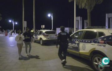 Agentes de la Policía Local a su llegada al Módulo Central 