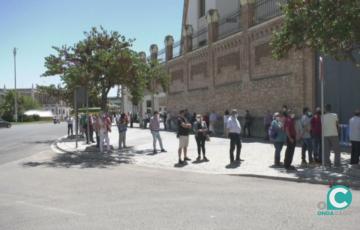 Imagen de las colas este sábado en el Palacio de Congresos 