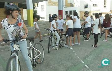 La propuesta, enmarcada en el proyecto europeo Handshake, se dirige al alumnado de 4º y 5º de Primaria de centros escolares públicos de la ciudad.