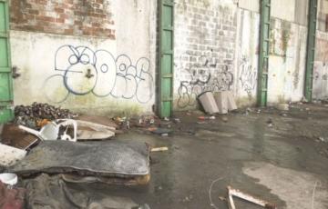 Interior de la nave donde se produjo el fuego