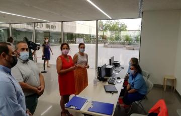  La viceconsejera de Salud y Familias de la Junta de Andalucía, Catalina García, durante su visita al Museo Íbero