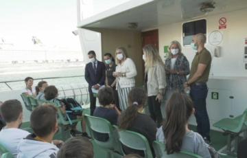 La consejera de Fomento anuncia en Cádiz la recuperación en octubre del 100% del servicio del Catamarán 