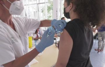La Universidad de Cádiz acoge jueves y viernes puntos de vacunación masiva