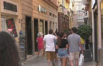 Céntrica calle de Cádiz