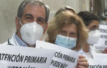 Los médicos de Atención Primaria mantienen calendario de protestas por el refuerzo de la asistencia 