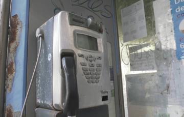 Cabina telefónica en Cádiz