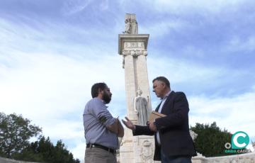 El diputado de Unidas Podemos, Juan Antonio Delgado y el coordinador provincial de IU, Jorge Rodríguez. 
