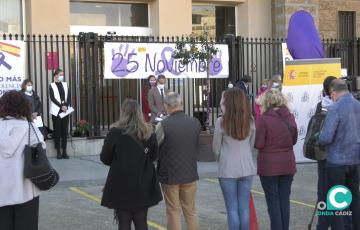 La Subdelegación conmemora el 25 de noviembre entorno al “árbol de la esperanza”