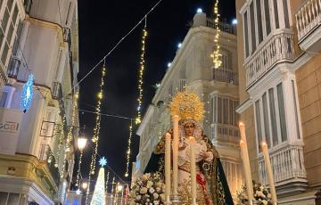 La cofradía del Nazareno del Amor ha celebrado por primera vez el rosario