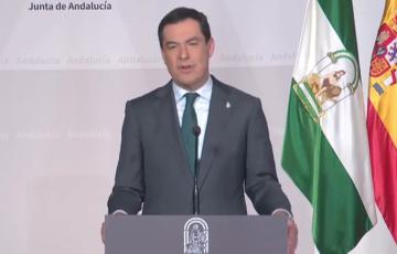 El presidente de la Junta de Andalucía, Juan Manuel Moreno, llama a la responsabilidad de todos durante las fiestas