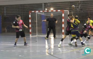 El torneo Solidario de Navidad Club Balonmano Gades, se celebrará el próximo 8 de enero en el Náutico.