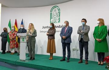 Ana Mestre con sus delegados territoriales.