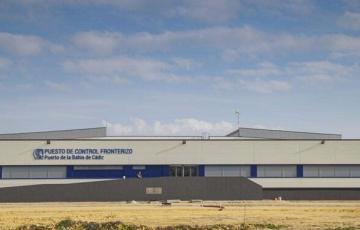 Imagen de la fachada del nuevo PIF del puerto de Cádiz