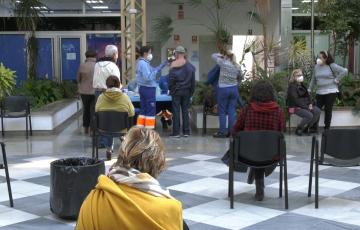 La ministra de Sanidad, Carolina Darias, expone el calendario de objetivos para la tercera dosis de la vacuna contra la Covid-19