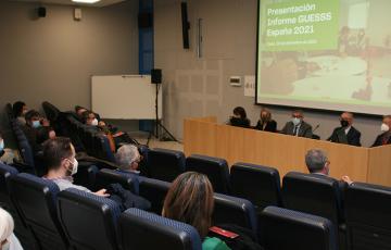 El informe GUESSS España 20-21 se ha presentado en el edificio Constitución 1812 de la UCA