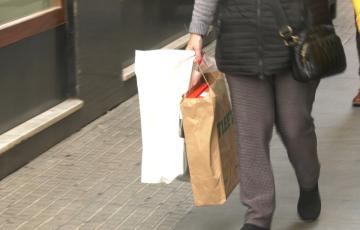 3.000 euros en regalos para agradecer a los clientes su confianza en el comercio local