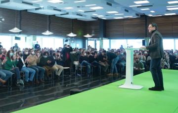 Moreno Bonilla celebra en Cádiz los tres años de su legislatura.