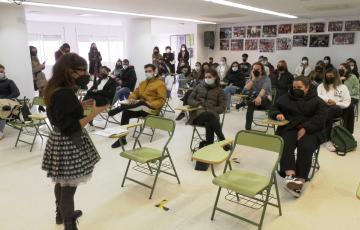 Montemayor Mures presenta el plan de Turismo al alumnado del Drago