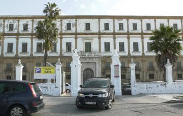 Fachada de Valcárcel