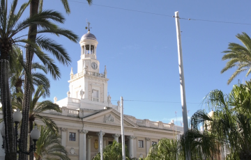 Reloj del edificio del Ayuntamiento.