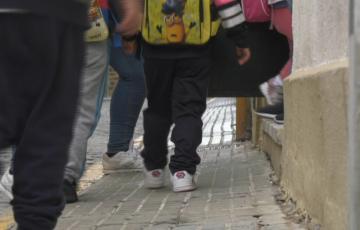 CGT exige la presencia de personal sanitario en los centros educativos públicos