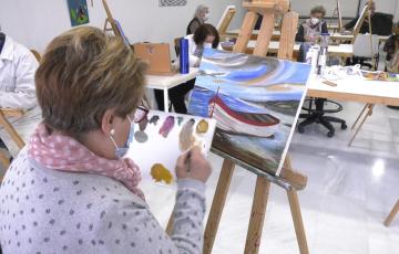 La delegación municipal del Mayor retoma los talleres del programa de animación sociocultural