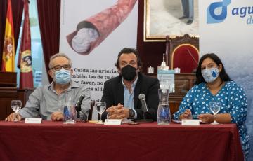 El agua hay que promoverlo como bien común