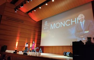 Más de 500 personas llenaron el palacio de congresos